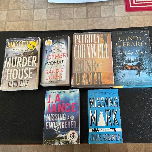 James Patterson Other - Books - ANY 4 FOR $6 - Patricia Cornwell, Julie Kramer, Cindy Gerard, & MORE